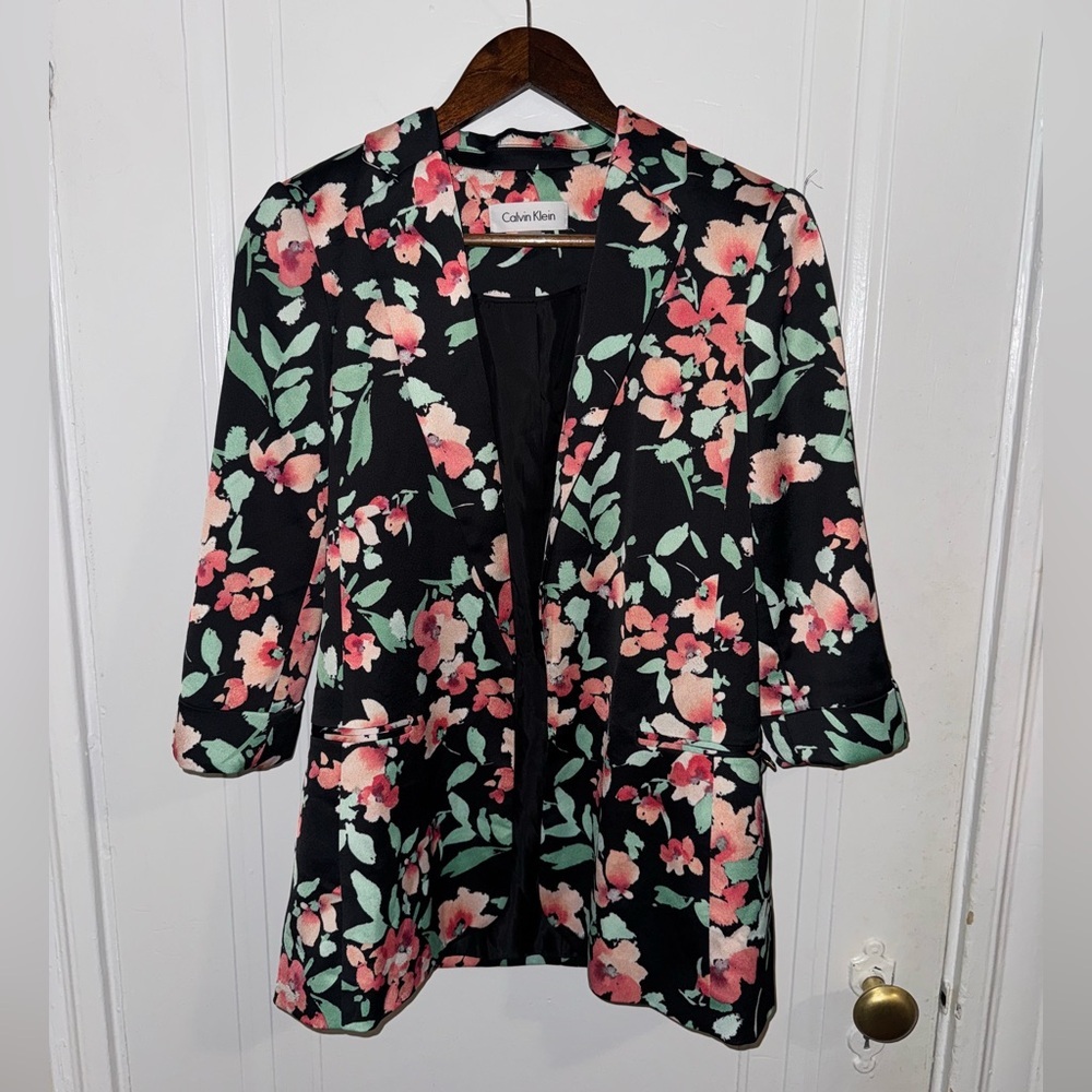 NWOT - Calvin Klein Black and Pink Floral Blazer Jacket
